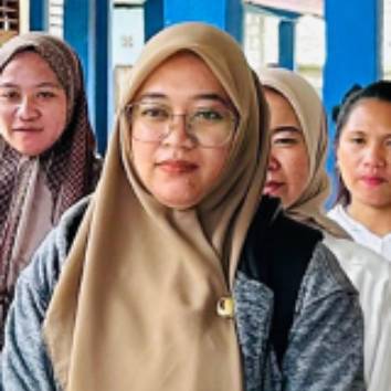 WULAN INDRI SAFITRI PAKAYA, S.Pd - SMPN Satap Matabulu